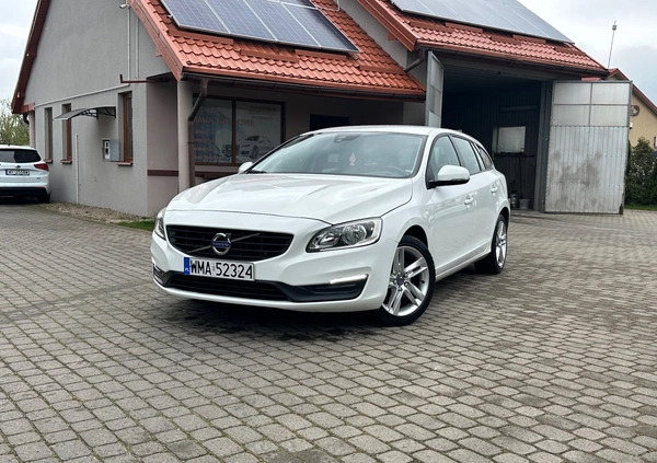 Volvo V60 cena 45400 przebieg: 195222, rok produkcji 2016 z Ostrołęka małe 121